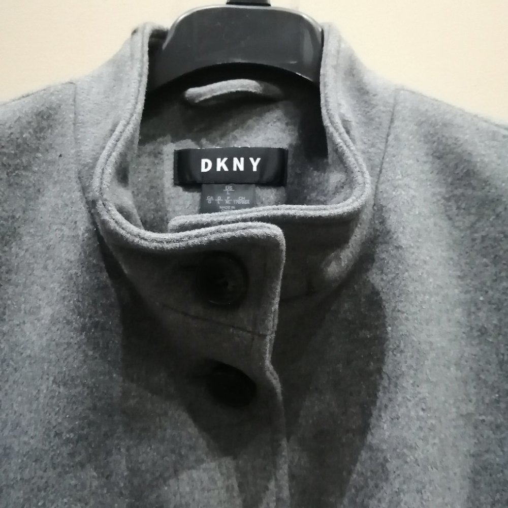 BNWT DKNY Women's Trench Coat Gray Size Large